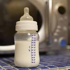 В Якутии бесплатное молоко будут выдавать только «искусственникам»