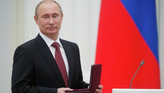 Путин наградил якутян государственными наградами