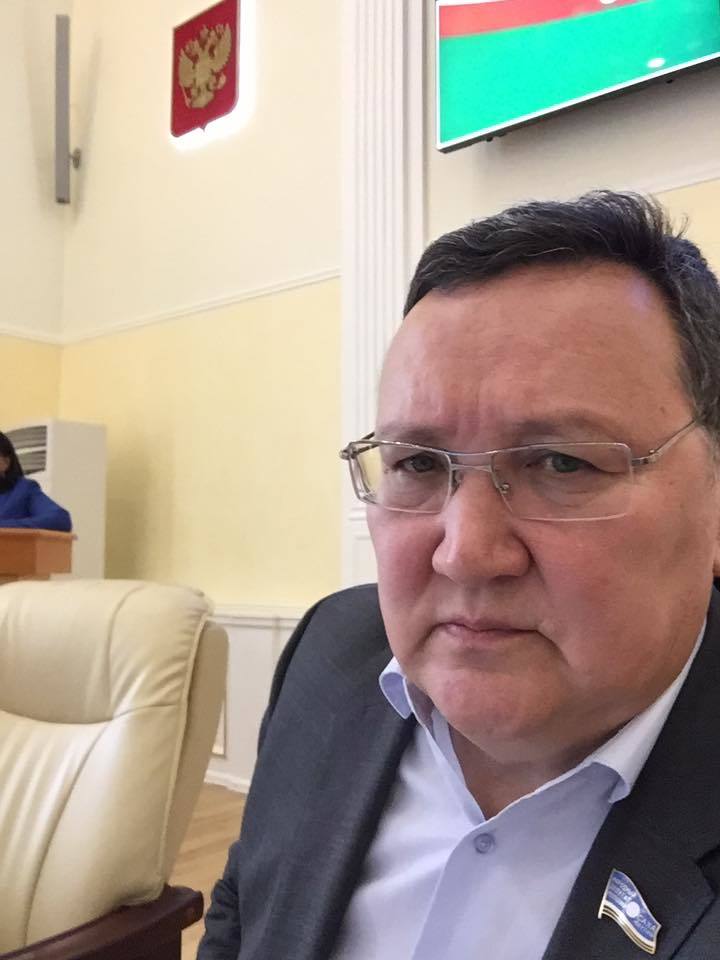 Депутат Ил Тумэна Виктор Федоров в 2016 году заработал 114 млн рублей