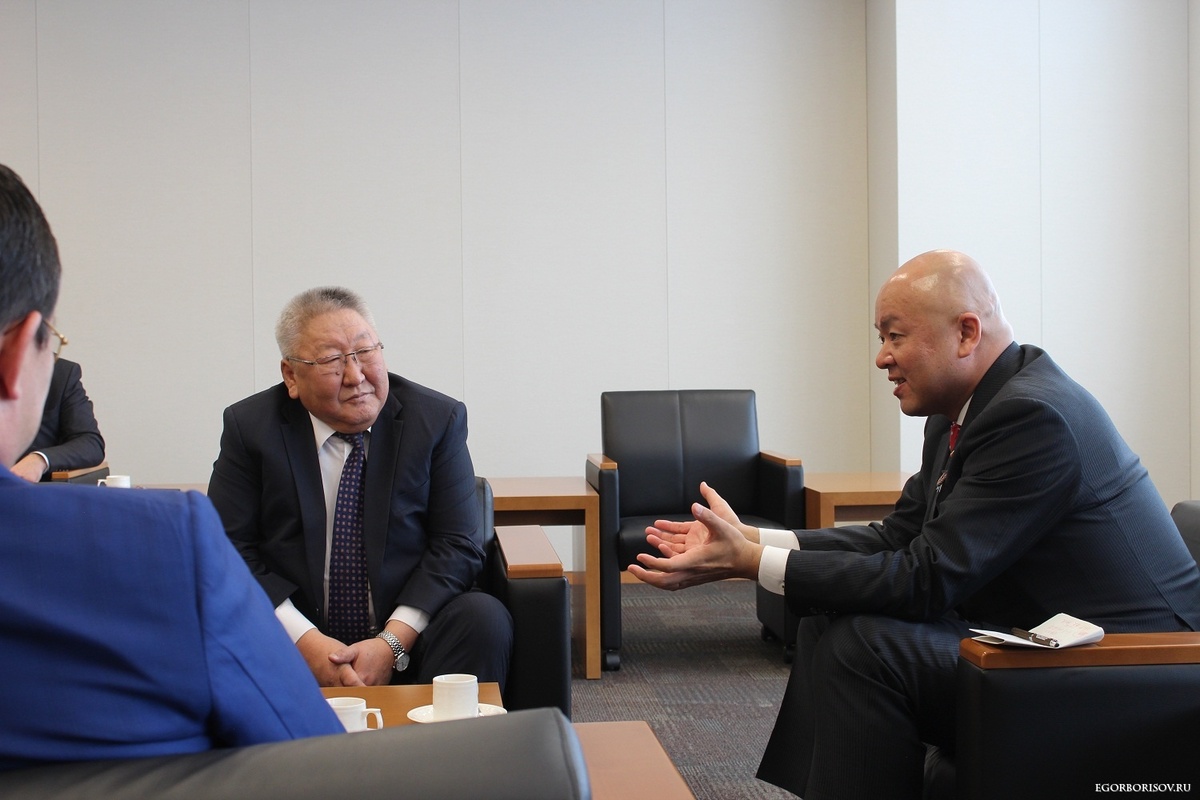 Депутат японского парламента Хории Манабу пообещал Егору Борисову привезти в Якутию бизнесменов