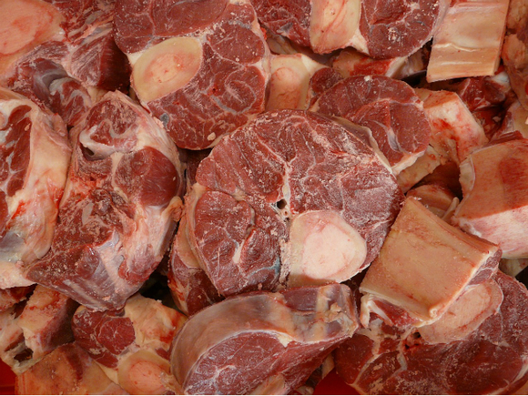 В якутском селе из сарая похитили 70 кг говядины