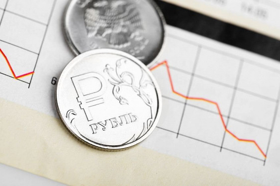 Минфин спрогнозировал курс рубля на 17 лет вперед