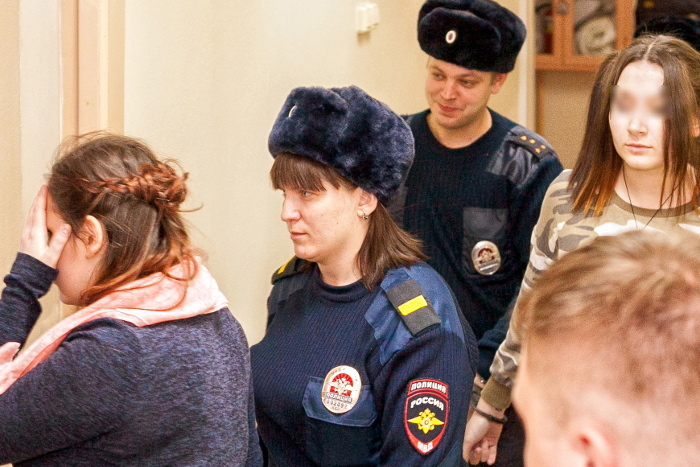 Фигуранток дела о жестоком обращении с животными в Хабаровске приговорили к реальным срокам