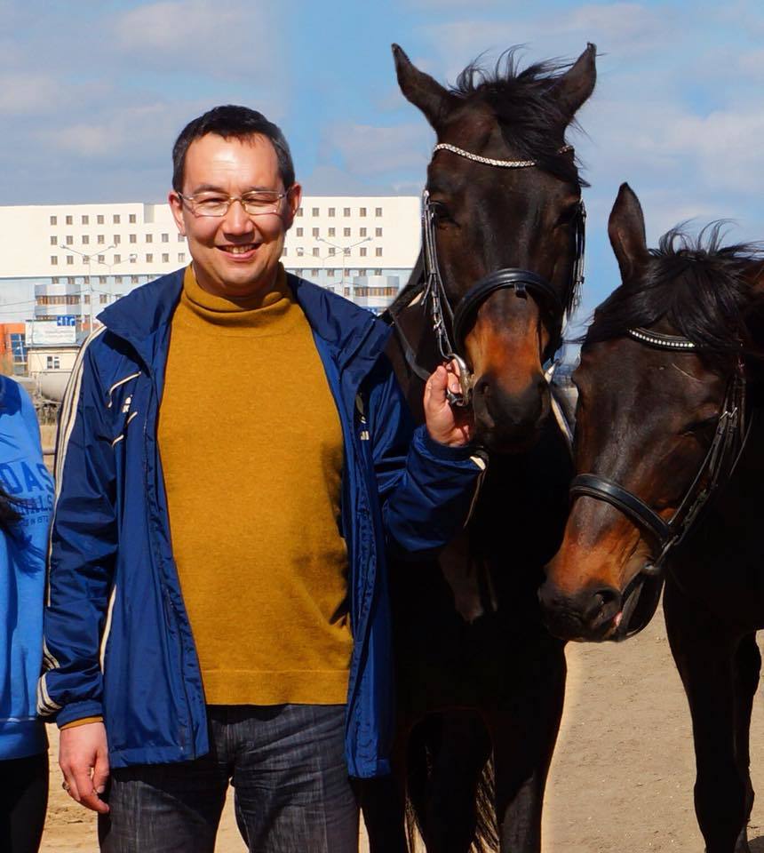 Айсен Николаев сложил полномочия руководителя Федерации конного спорта Якутии