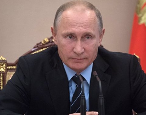 Деятельность Путина одобряют 82,2% россиян, показал опрос ВЦИОМ