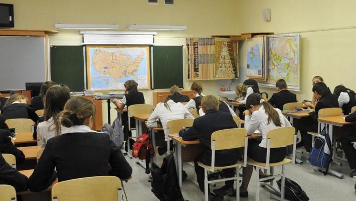 Карантин в 1-8 классах школ Якутска отменяется с 11 марта
