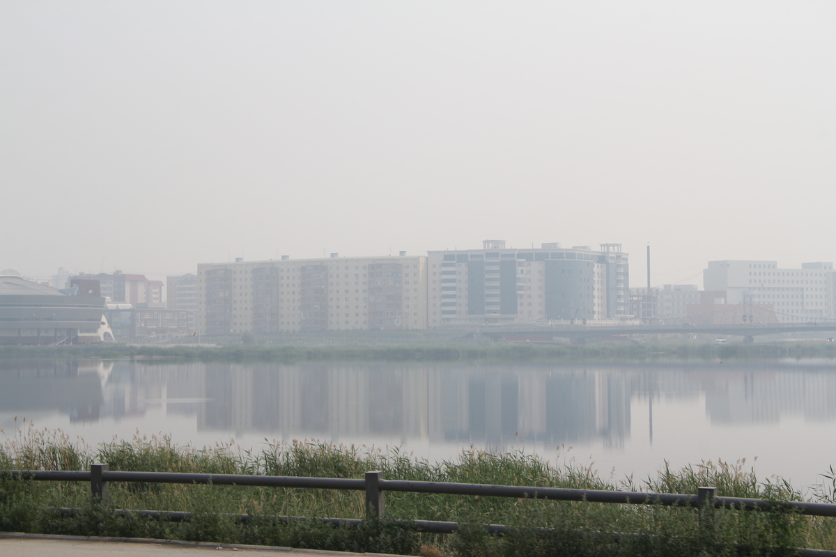 Якутск заволокло дымом от лесных пожаров