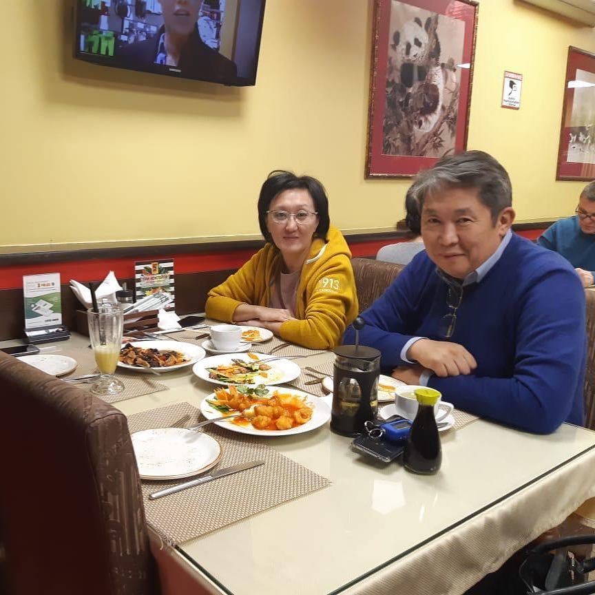 Фотофакт: Мэр Якутска предпочитает китайскую кухню