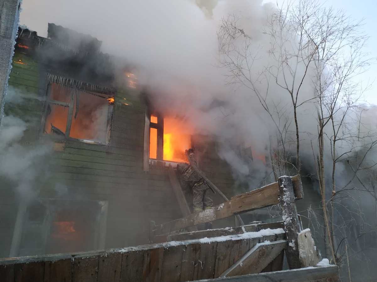 При пожаре в Якутске погиб пожилой мужчина