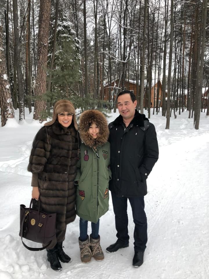 Айсен Николаев поздравил якутян с Рождеством из Владимира