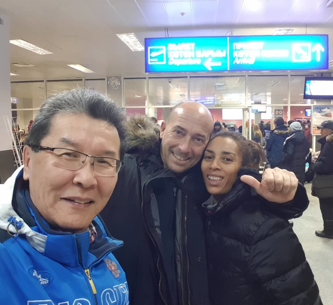Фотофакт: Марафонец Паоло Вентурини прибыл в Якутск