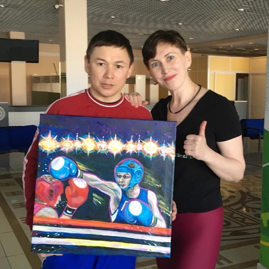 Титулованная спортсменка подарила Георгию Балакшину свою картину