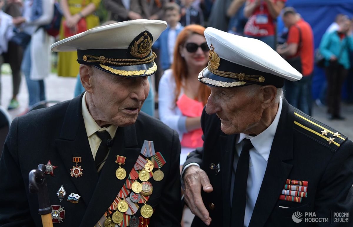 Путин подписал закон о повышении пенсий ветеранам Великой Отечественной