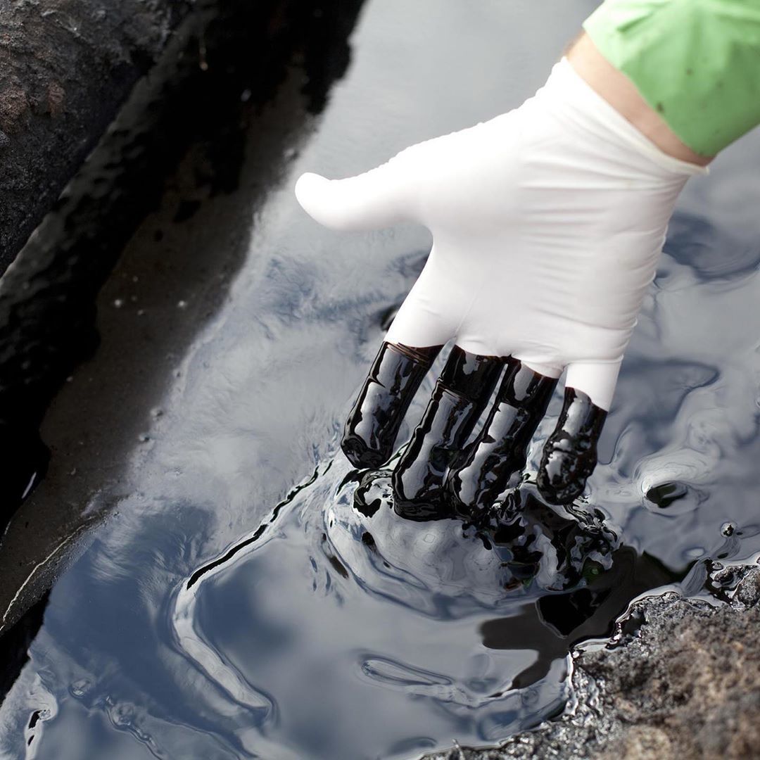 В Мирнинском районе Якутии объявлена чрезвычайная ситуация из-за разлива нефтепродуктов