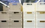Пластик, который окупит себя: вы вряд ли задумывались о такой многофункциональности ящиков — а достать их можно дешево или бесплатно