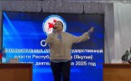 Отчет правительства Якутии в Жиганском районе завершился песнями
