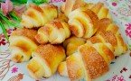Тесто как пух: пеку домашние рогалики по рецепту Натальи Калниной — получаются как на картинке