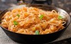 Продукты простые — вкус неземной: тушёная капуста, которая останется в сердечке — кулинарный шедевр на столе