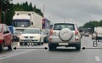 Сено-солома — дистанция и интервал: 26% до сих пор путаются на экзамене по ПДД