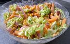 Выручит, когда гости на пороге: салат за 5 минут из фасоли и кукурузы по рецепту шеф-повара
