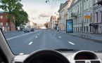 Левак не для всех — свобода движения не без границ: вопрос экзамена ПДД, где 59% водителей забывают про приличия