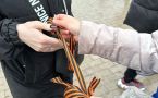 Россиянам рассказали, где нельзя размещать георгиевские ленты