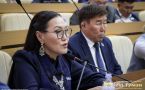 Депутаты Ил Тумэн устроили на сессии пиар-компанию к предстоящим выборам в Госдума РФ
