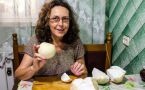 Гриб-деликатес, который никто не собирает: «грибной цыпленок» растет под ногами, а мы принимаем его за мусор