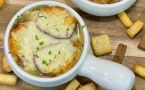 Борщ, щи, солянка отдыхают: готовлю легендарный французский Soupe à l’oignon gratinée — вкус парижских бистро