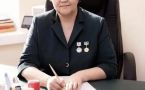 Родители учащихся и выпускников школы №1 Якутска проводят флешмоб в поддержку экс-директора