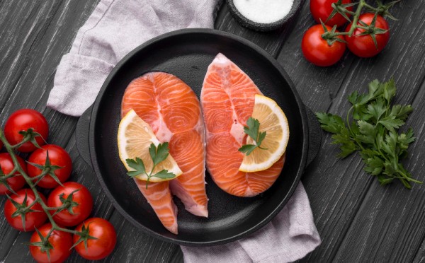 Чем опасна красная рыба: одна ошибка при покупке — и антибиотики перестанут вас лечить