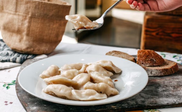 Рецепт для самых ленивых: готовим вареники за 5 минут — экспресс-способ для тех, кто следит за фигурой