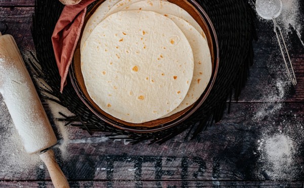 Аварские лепешки на кефире: лучшая замена хлебу на завтрак — вся семья довольна