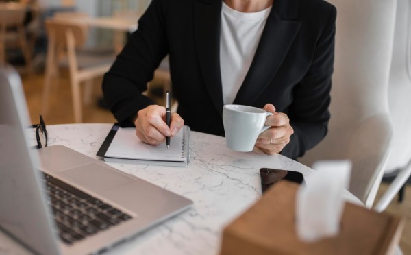 На взлетной полосе: финансовая удача ожидает 1 знак Зодиака — в 1 половине дня их бизнес буквально расцветет