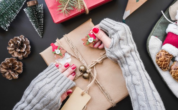 Девочки, скорее записываемся на ноготочки: самый трендовый маникюр на Новый 2026 год — от ваших рук глаз будет не отвести