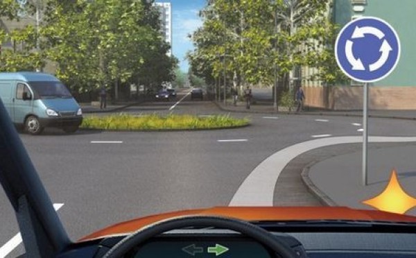 Хитрый перекрёсток: можно ли остановиться рядом с круговым движением — в этом вопросе экзамена по ПДД ошибаются 70% водителей