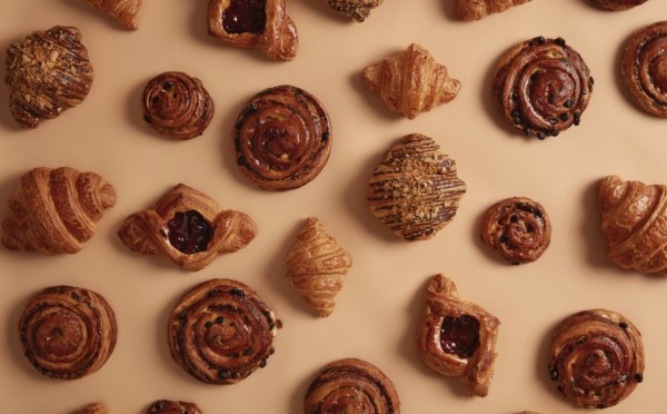 Румяная и блестящая — добиться глянцевой корочки на выпечке очень легко, следуйте этой простой инструкции