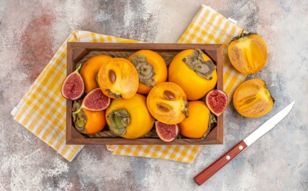 Эта хурма вам не хухры-мухры: вкуснейший соус к мясу, пикантный и сладкий — так вы хурму 100% еще не готовили