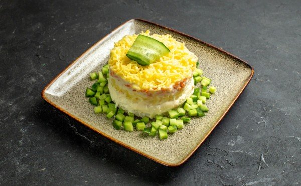 «Ну что может быть лучше на Новый Год?» — немецкий салат с луком за полчаса: простейший рецепт на праздники