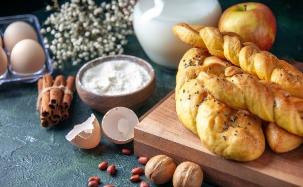 Пироги из манной каши — мягкие, как облачко: все, что не доели, в дело пошло