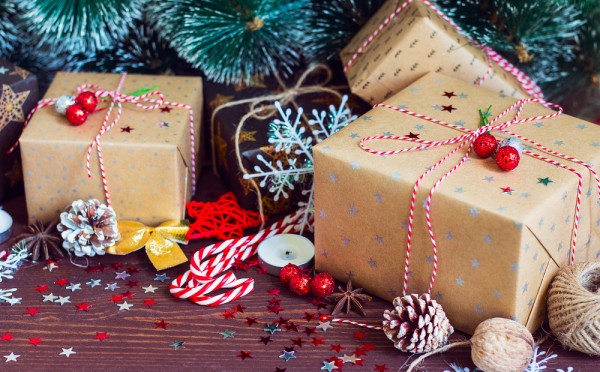 4 самых удачных, универсальных и небанальных подарка на Новый год: не хлам и не пылесборника — вау-эффект гарантирован