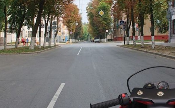 Когда нельзя налево: что не запрещено, то разрешено — 82% отвечавших перестраховались на экзамене по ПДД, а зря