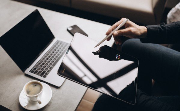 Время ясности: перед 1 знаком Зодиака возникнет карьерное распутье — Вселенная подскажет правильный выбор