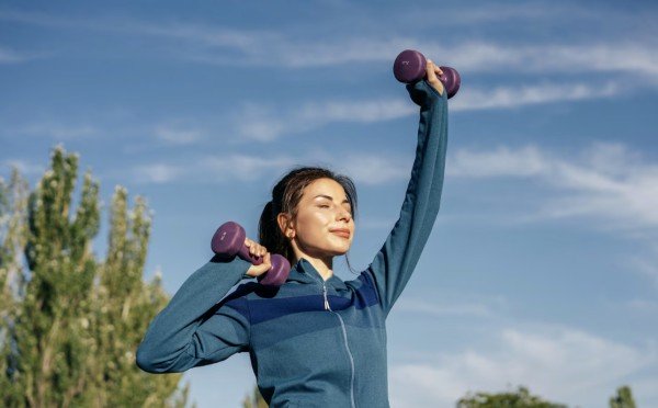 В самом расцвете сил: поток энергии и красоты вольется в жизнь 1 знака Зодиака — гороскоп на середину декабря