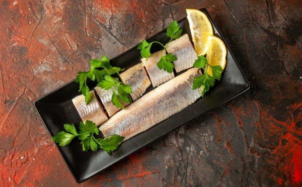 Дёшево и невероятно вкусно: готовим саламбур из скумбрии — затмит на новогоднем столе бутерброды с икрой