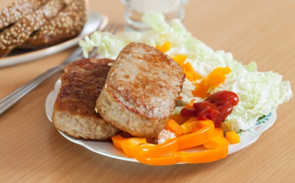 Котлеты с еретиком: на вкус мясные, а по факту веганские — очень сочные и ароматные, попробуйте сами