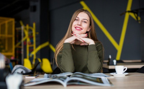 Как перестать думать «что надеть»: собираем гардероб на работу — 5 лучших образов