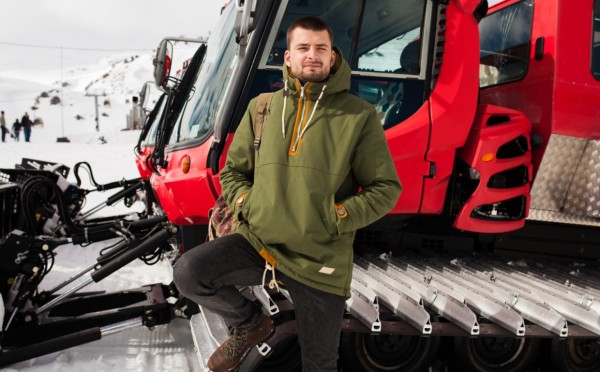 Операция по спасению грузовика на Севере: работа в условиях экстремального мороза