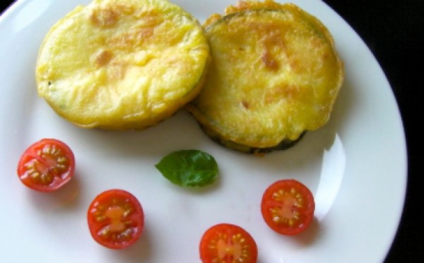 Тру на тёрке самые дешёвые крабовые палочки, и получается ресторанное блюдо — 30 минут и 97 рублей на всё