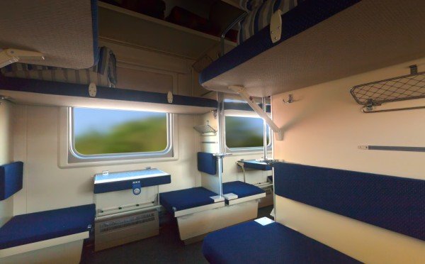 Как сэкономить на белье и багаже — разбираемся в дополнительных услугах в поезде